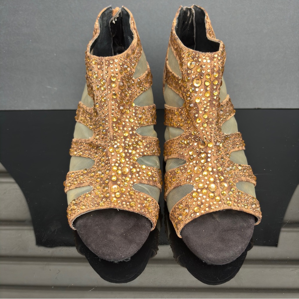 Joan Boyce Embellished Print Bootie Heels Size 8.5W Mobwife Y2K - Picture 2 of 8